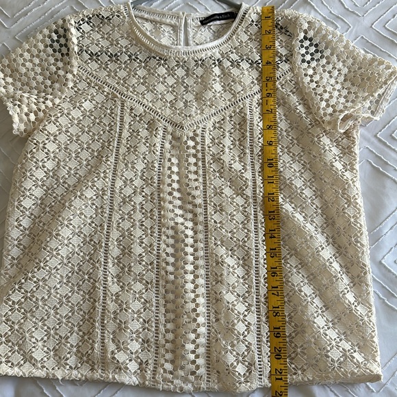 Abercombie & Fitch Crochet Knit Top - Picture 6 of 6